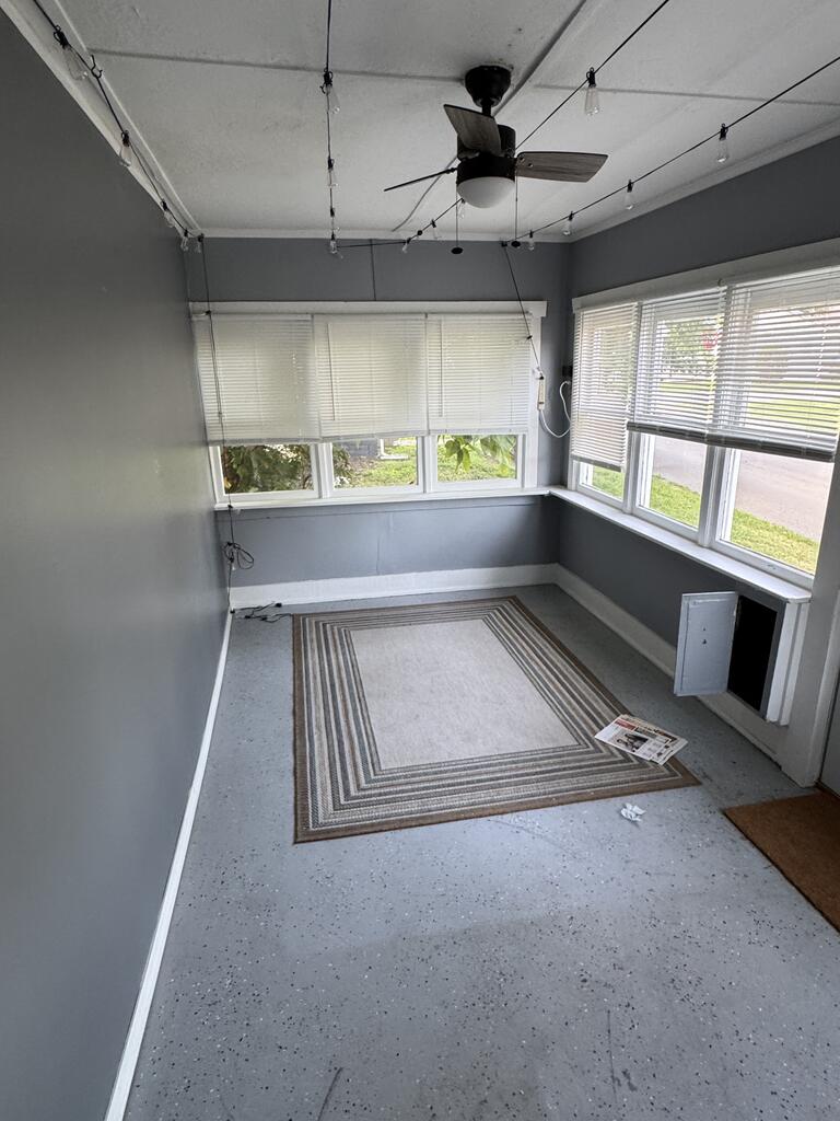 109 S Bennett Ave. Property Photo 13