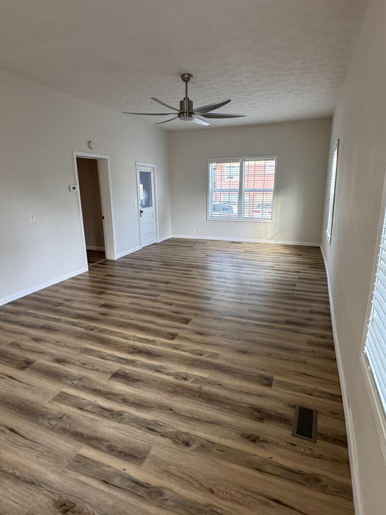 109 S Bennett Ave. Property Photo 16