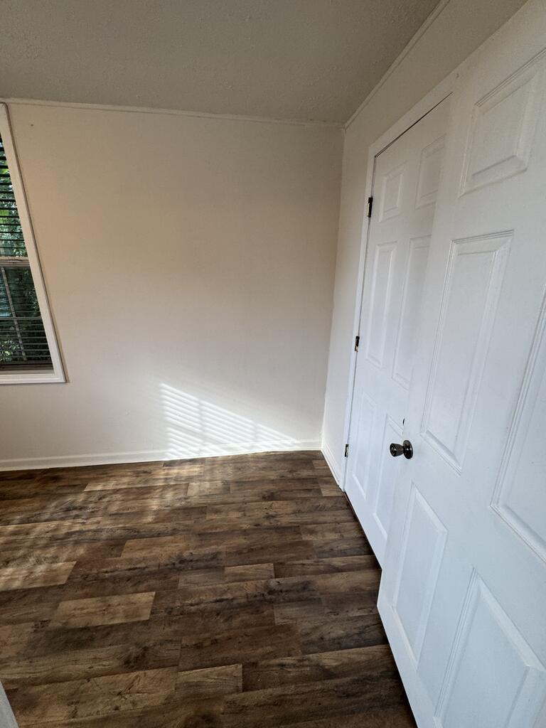 109 S Bennett Ave. Property Photo 27