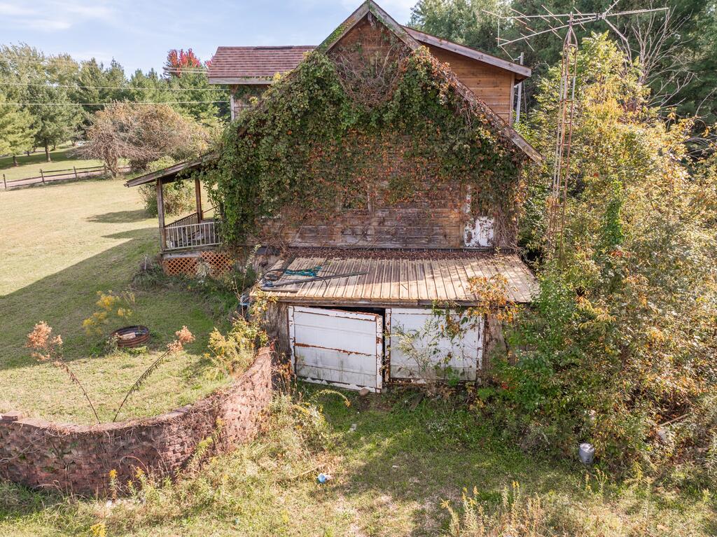 16545 Charleston Pike Property Photo 10