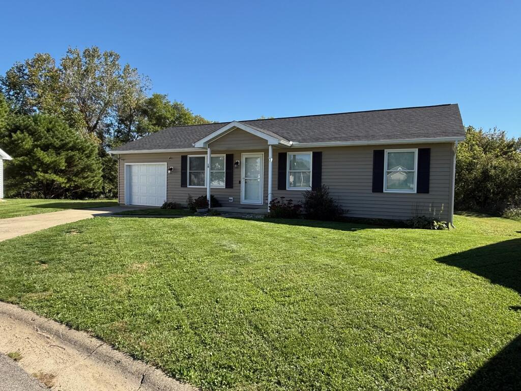 10 Willow Creek Road Property Photo 1