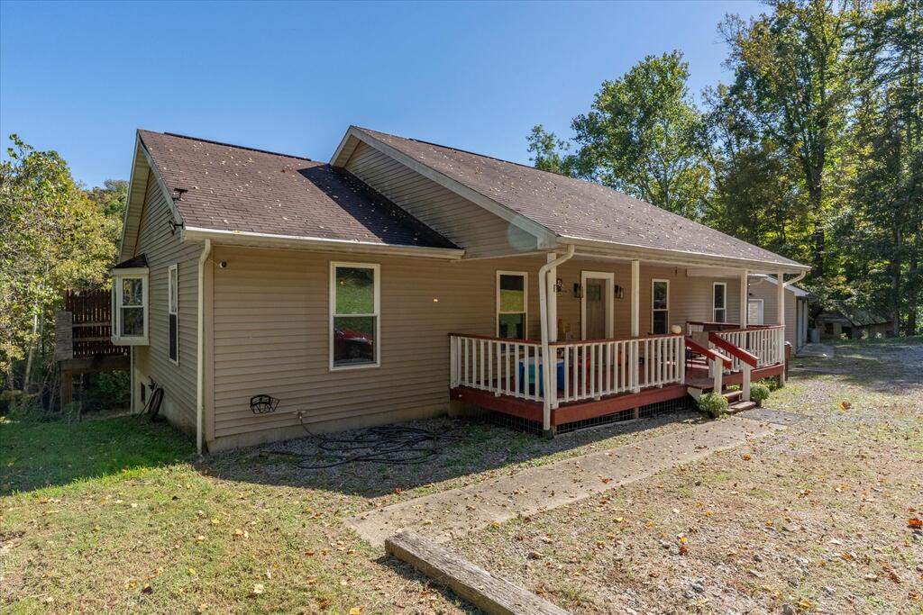 2236 Prosperity Road Property Photo 1
