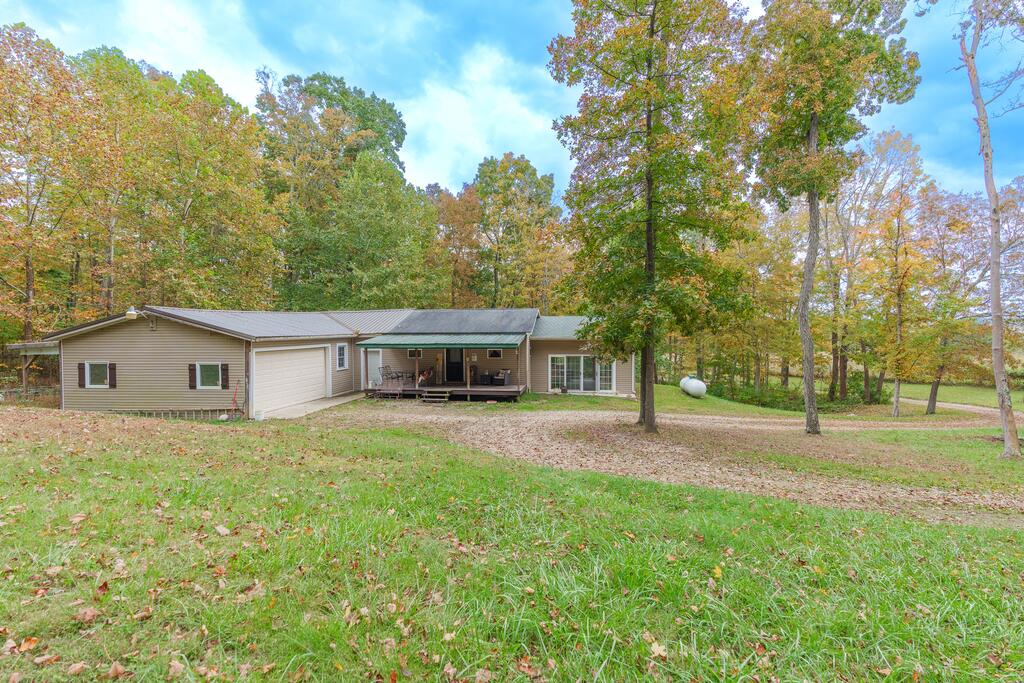 650 Brown Hollow Road Property Photo 1