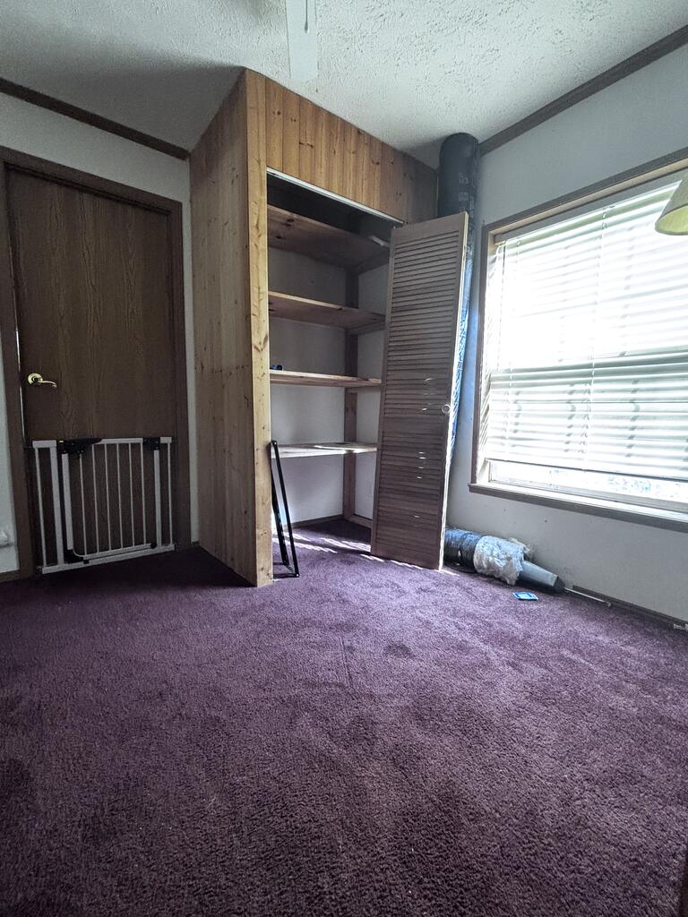 623 Brookside Drive Property Photo 24