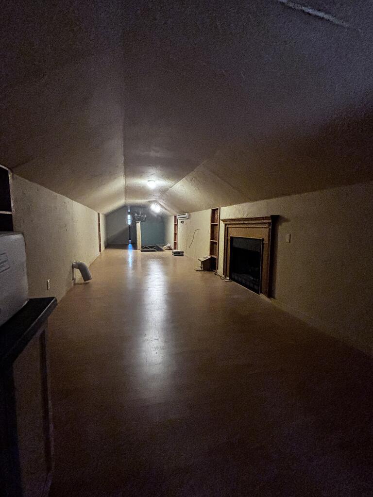 623 Brookside Drive Property Photo 34
