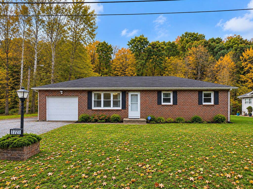 7721 St. Rt. 588 Property Photo 1