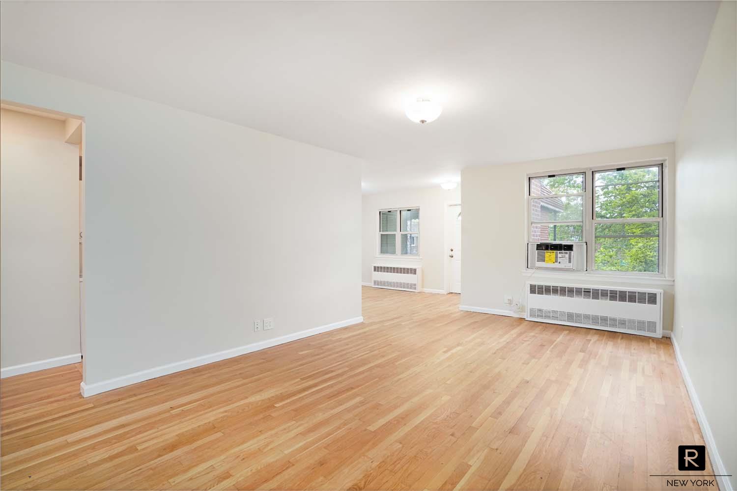 25-45 72nd Street Building Property Photo 8