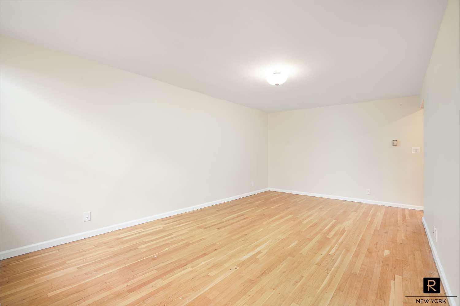 25-45 72nd Street Building Property Photo 15