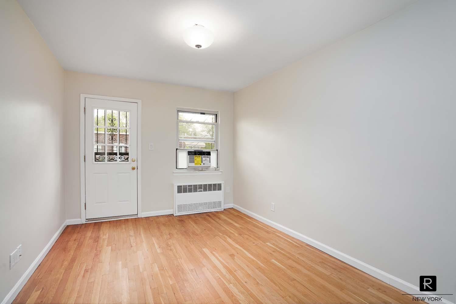 25-45 72nd Street Building Property Photo 16