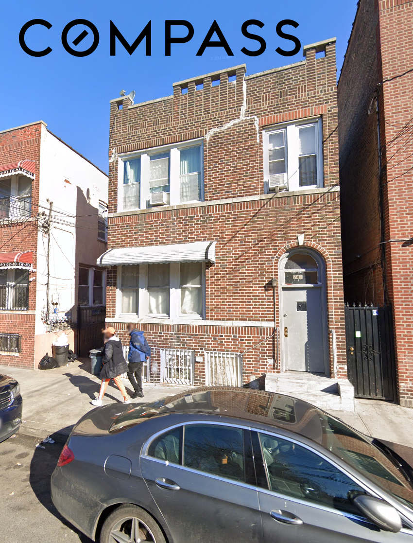 741 E 213th Street Property Photo 1