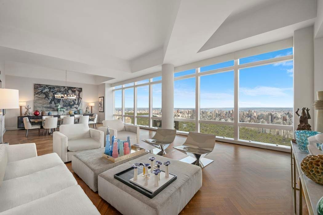 25 Columbus Circle 75ce Property Photo 4