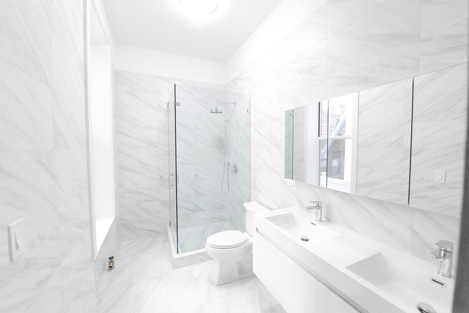 53 E 64th Street Property Photo 17