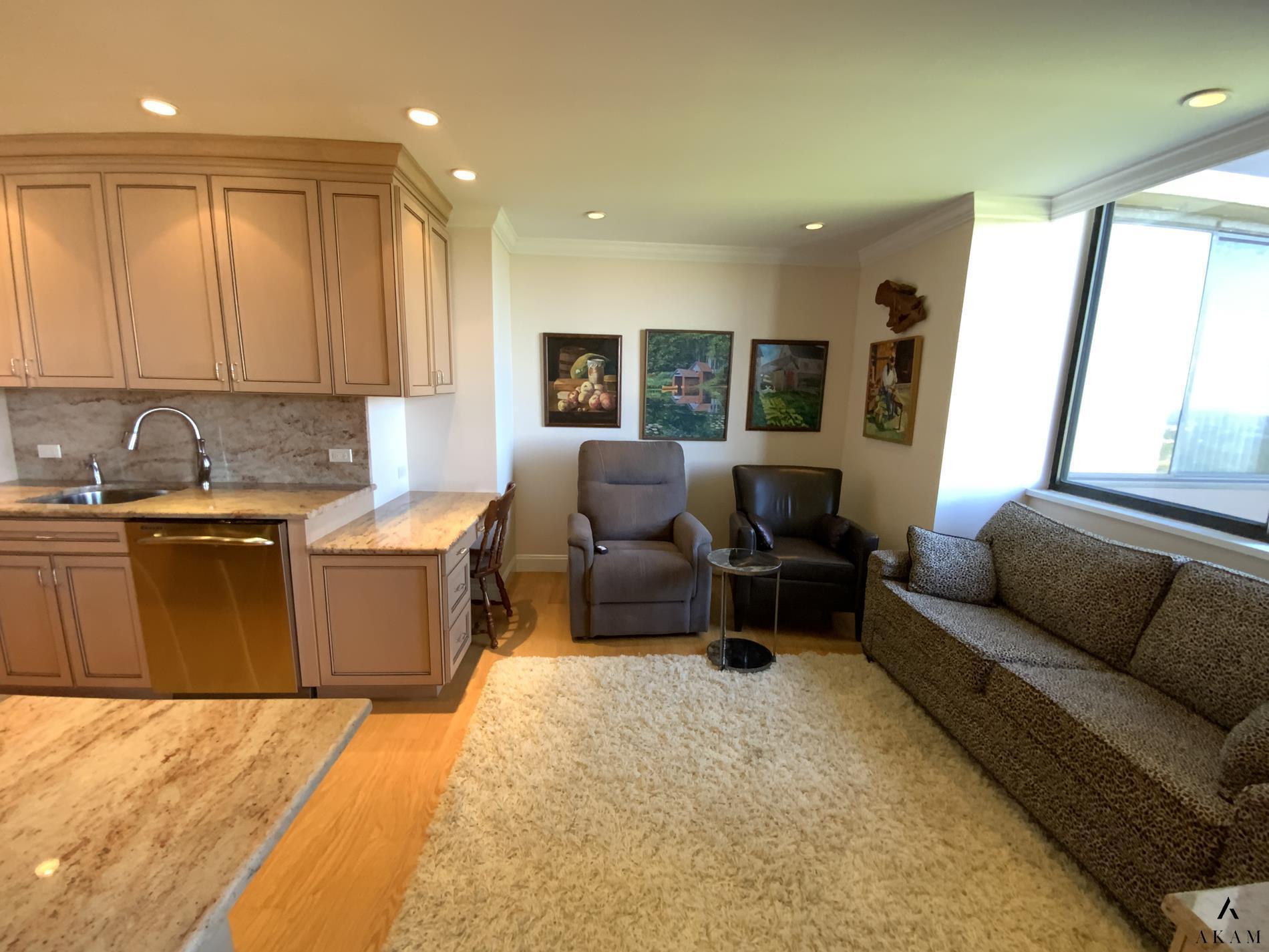 269-10 Grand Central Parkway 24s Property Photo 3