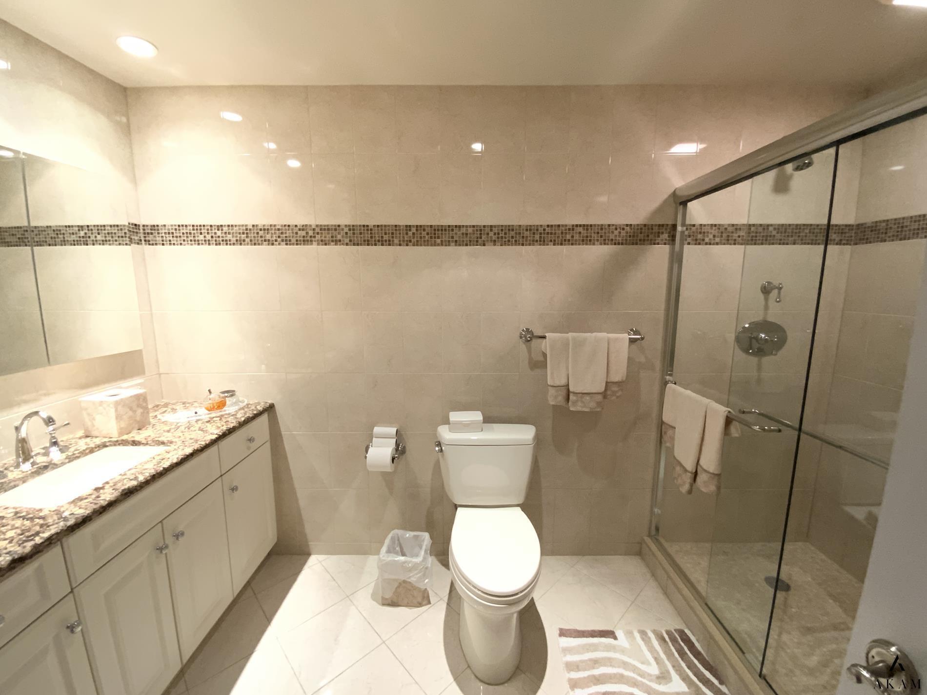 269-10 Grand Central Parkway 24s Property Photo 15