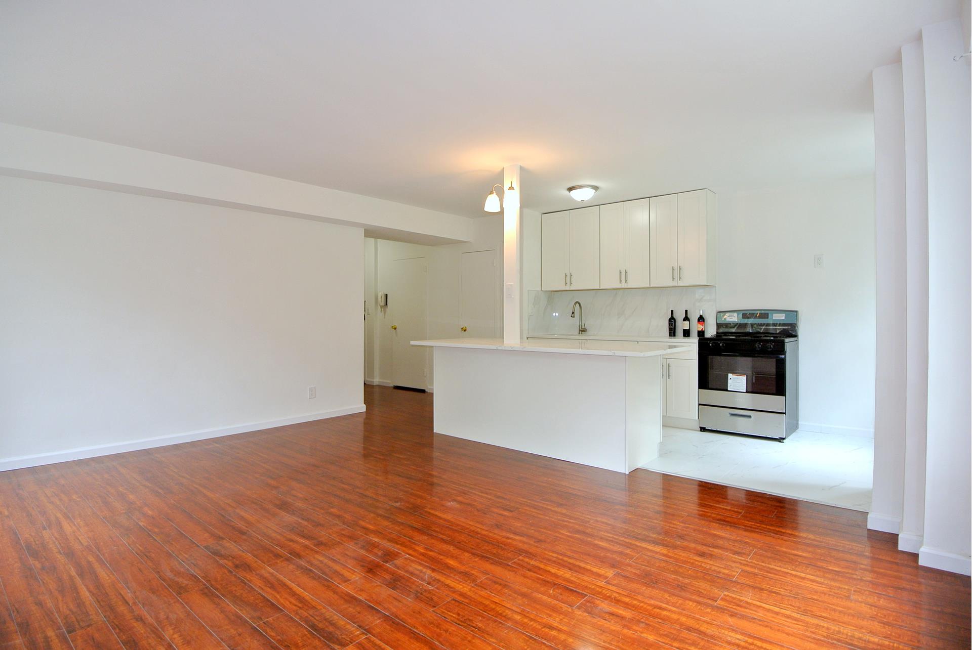 549 W 123rd Street 3g Property Photo 9