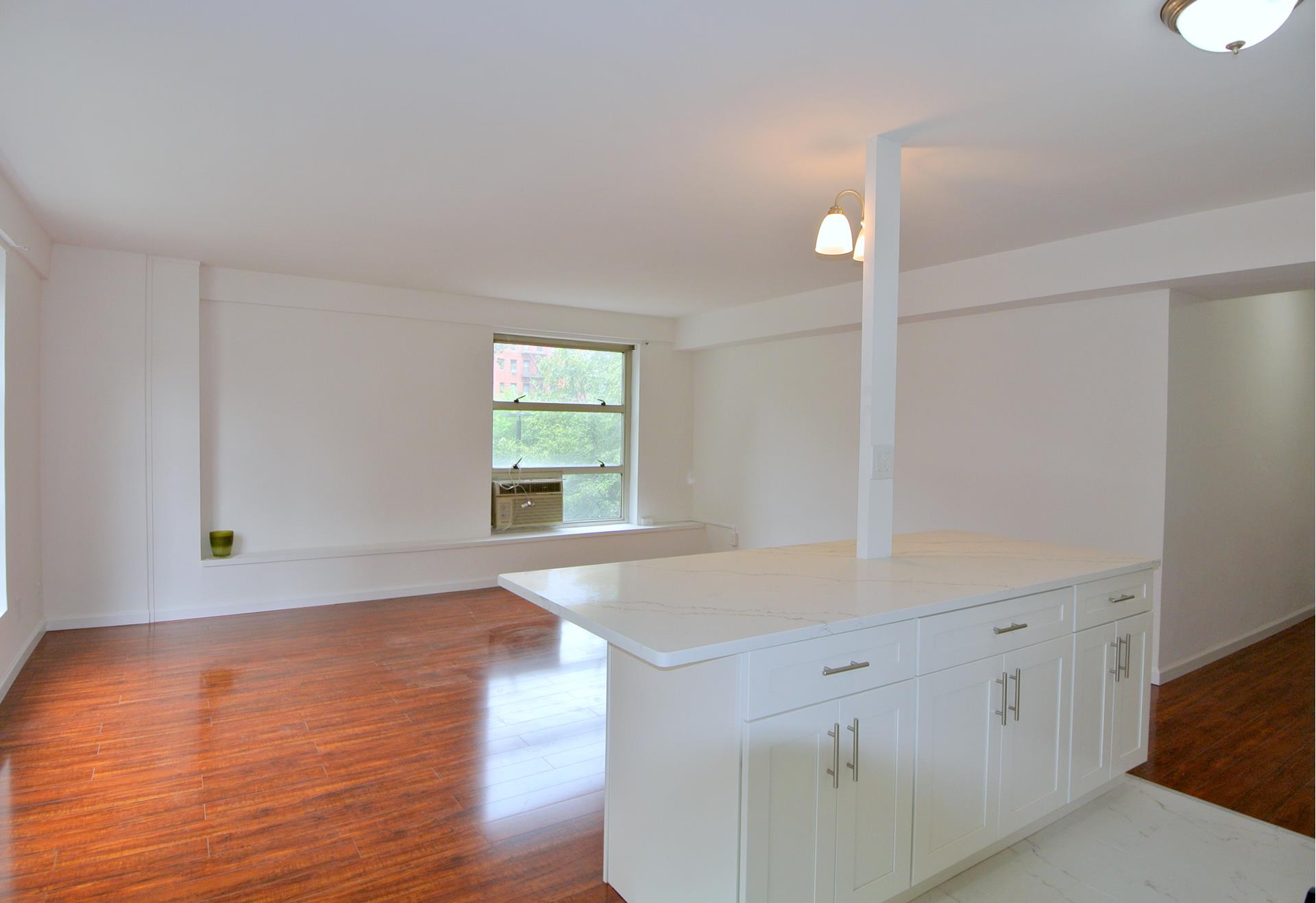 549 W 123rd Street 3g Property Photo 10