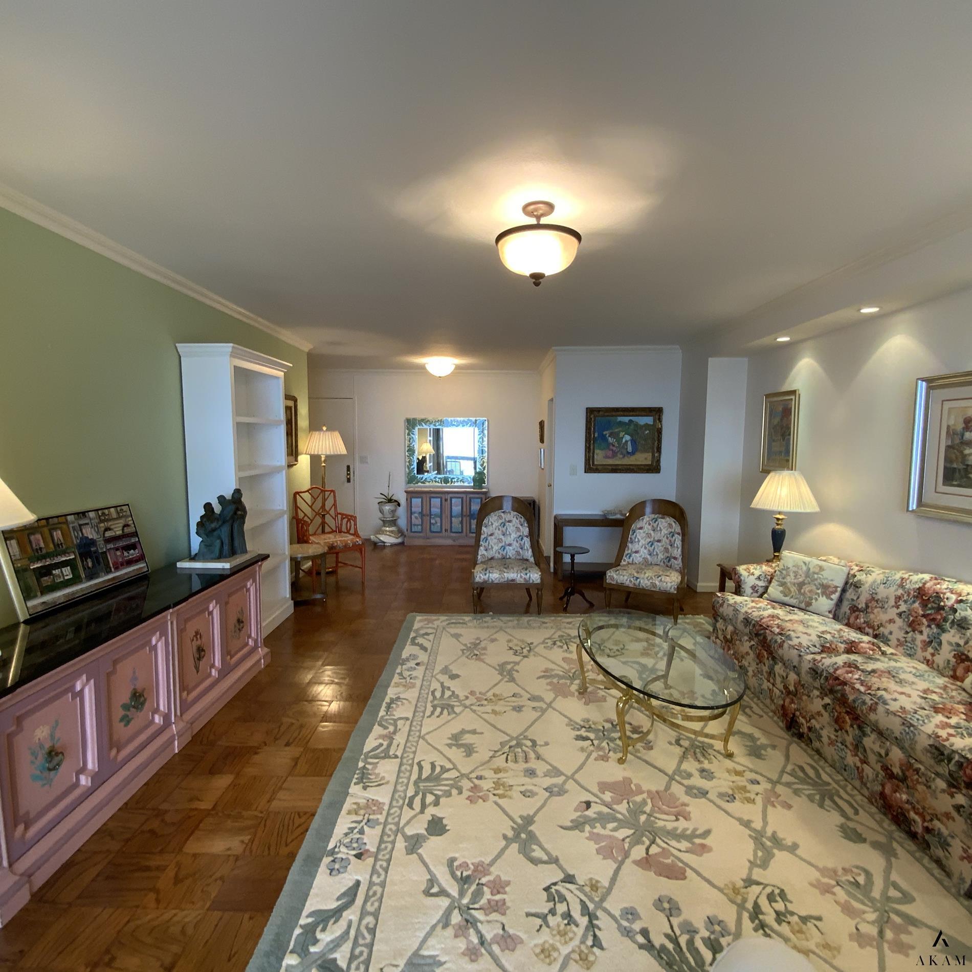271-10 Grand Central Parkway 26g Property Photo 4