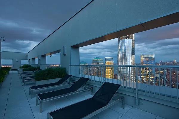 123 Washington Street 39a Property Photo 6