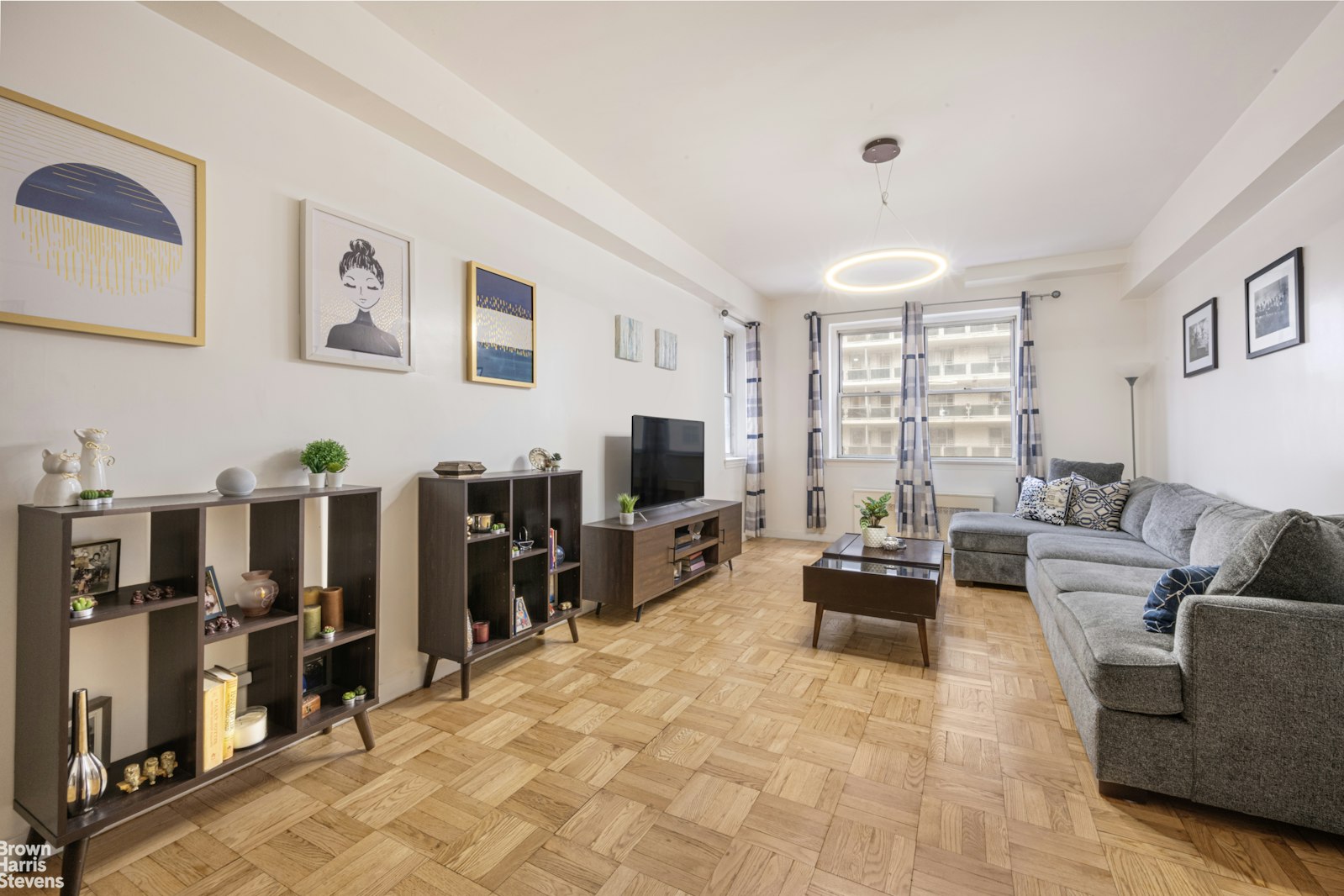 800 Grand Concourse Lns Property Photo 1