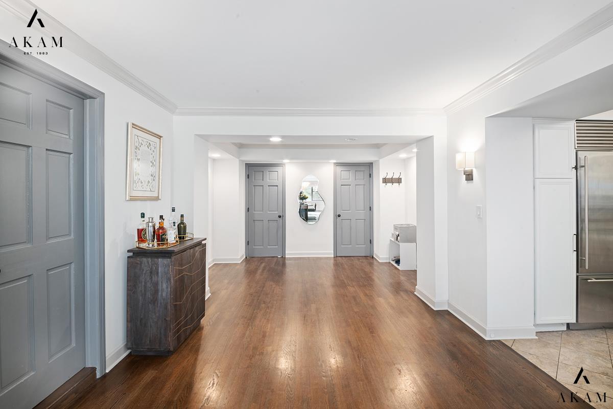 420 E 55th Street 7-bc Property Photo 1