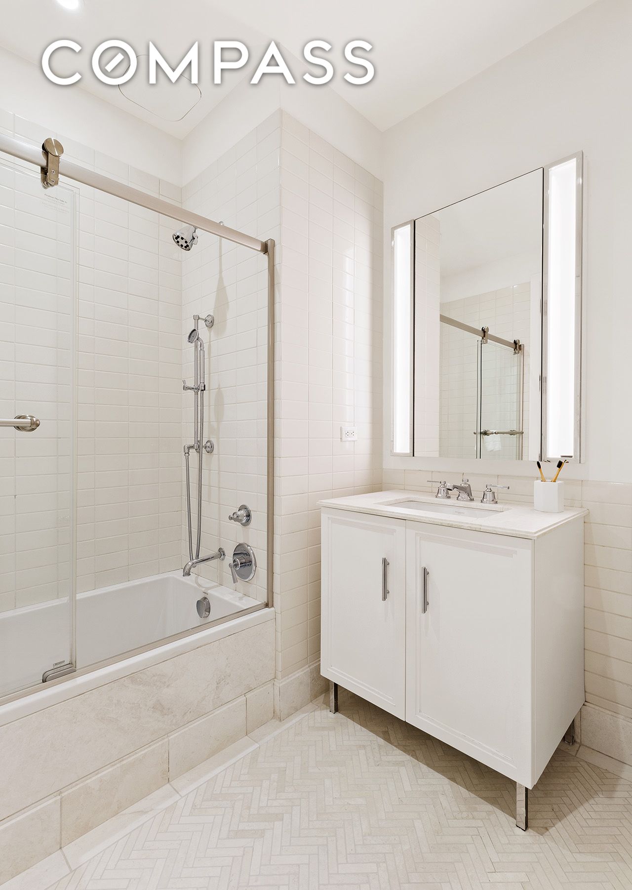 100 Barclay Street 11n Property Photo 11