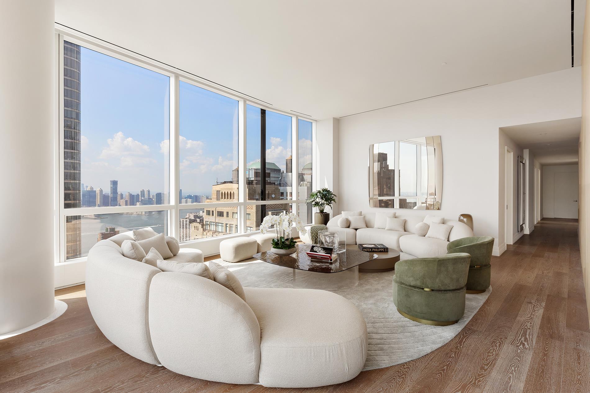 77 Greenwich Street Ph Property Photo 3