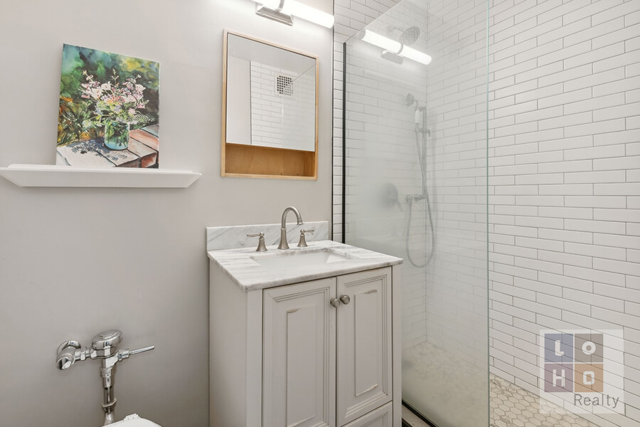 570 Grand Street H1504 Property Photo 11