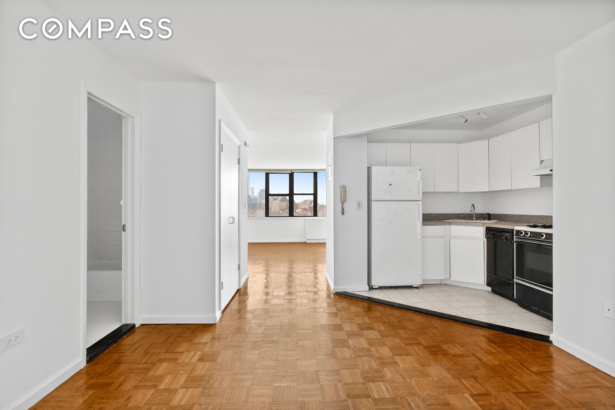 222 W 14th Street 11c Property Photo 2