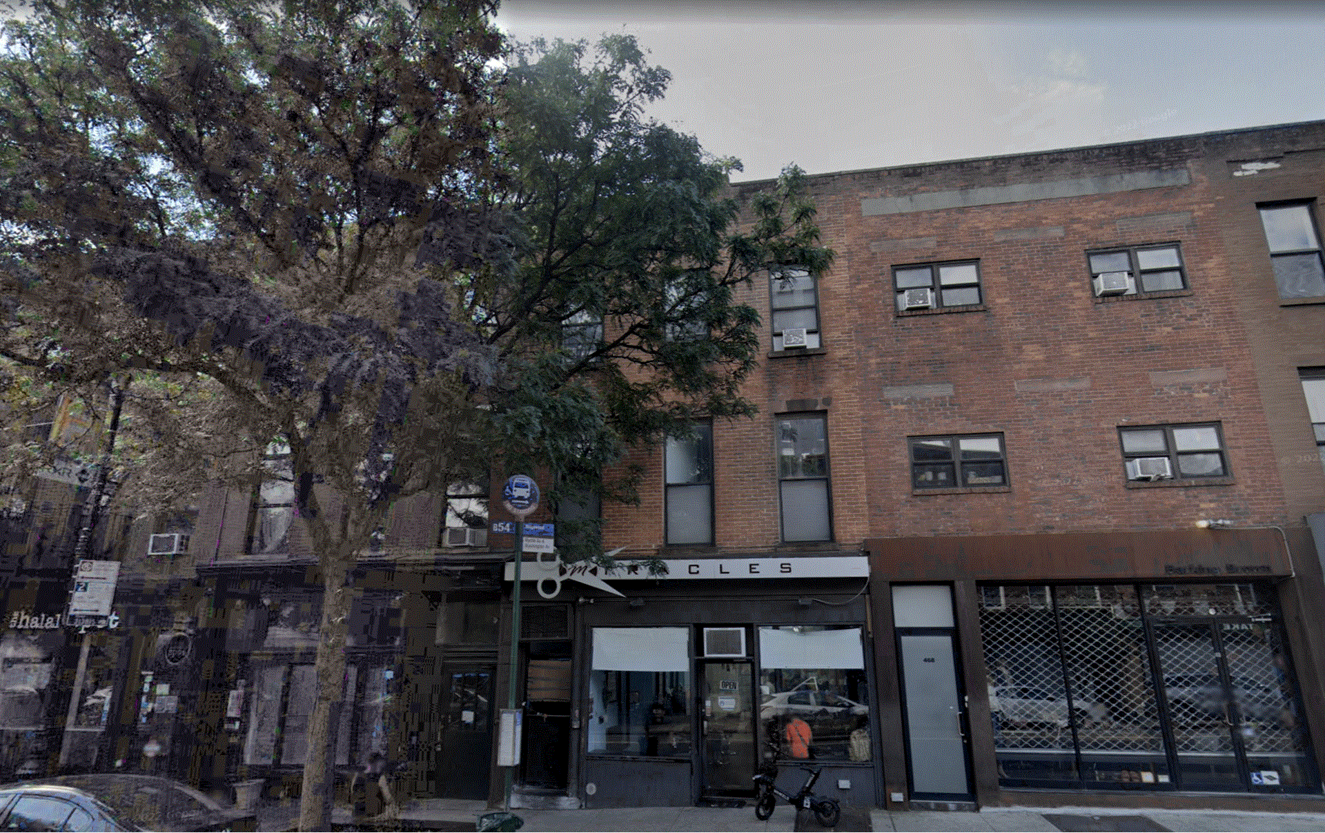 470 MYRTLE Avenue Property Photo 1