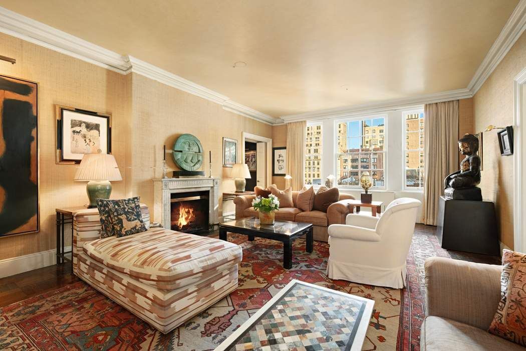 570 Park Avenue 6bd Property Photo 1
