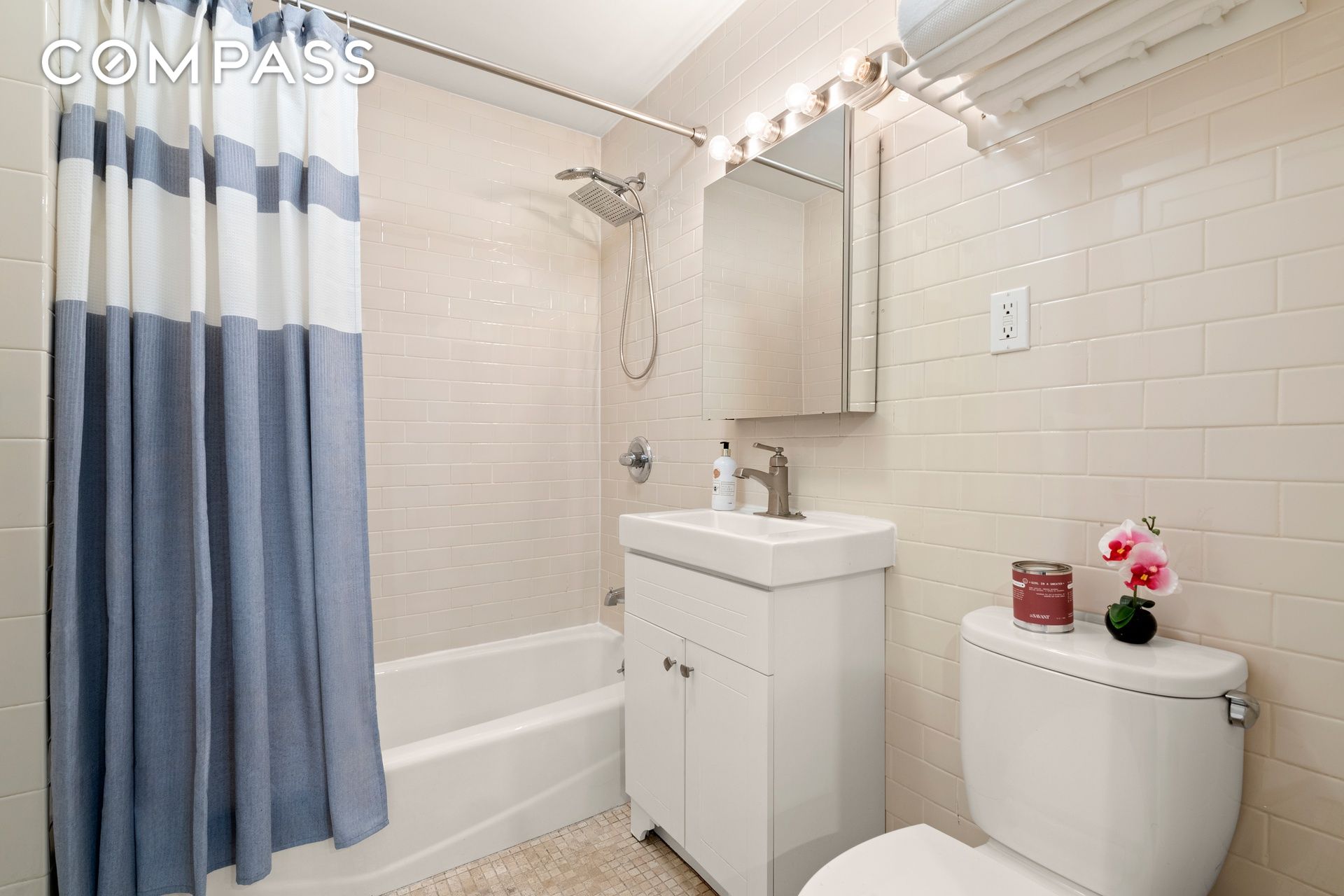 373 Baltic Street 1 Property Photo 10