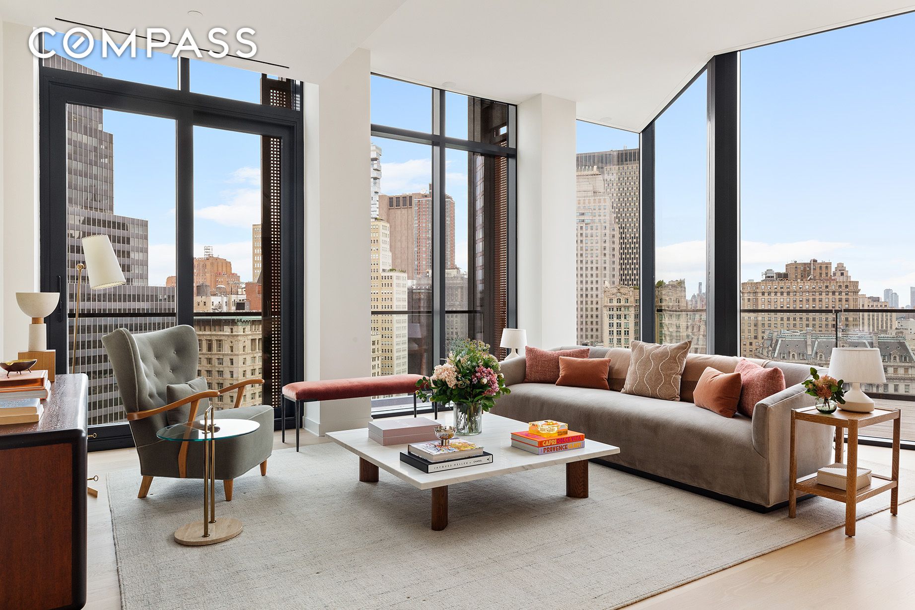 33 Park Row 18b Property Photo 1