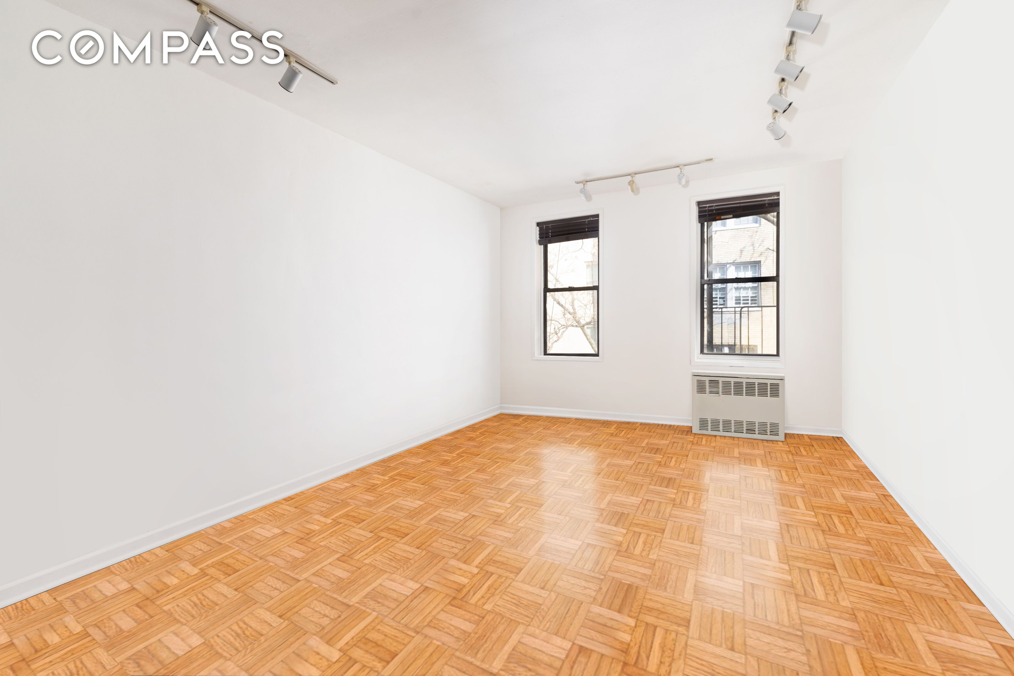 321 E 71st Street 5E Property Photo 1