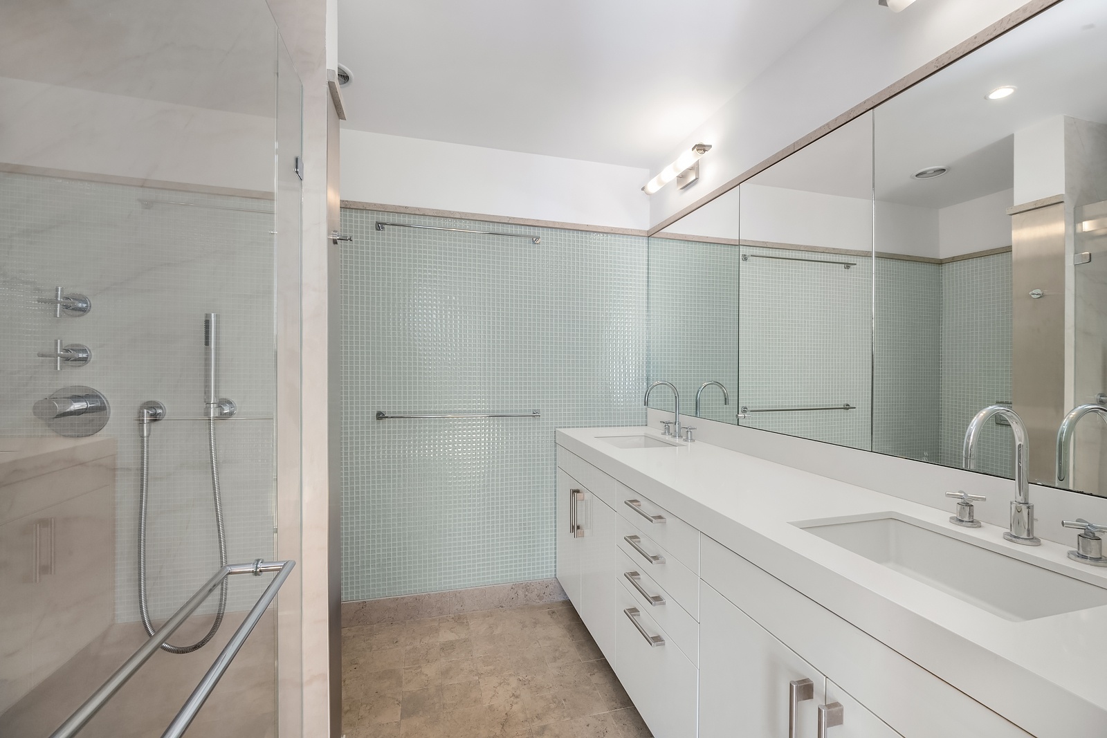 1342 Lexington Avenue Property Photo 9