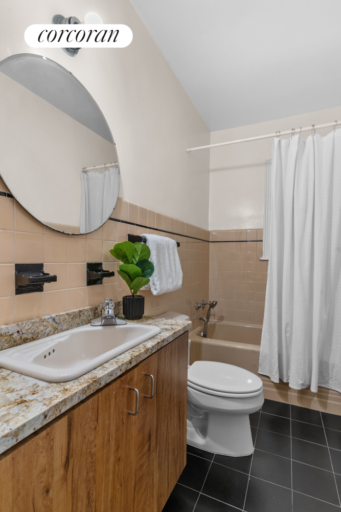 16 Upshaw Road Property Photo 9
