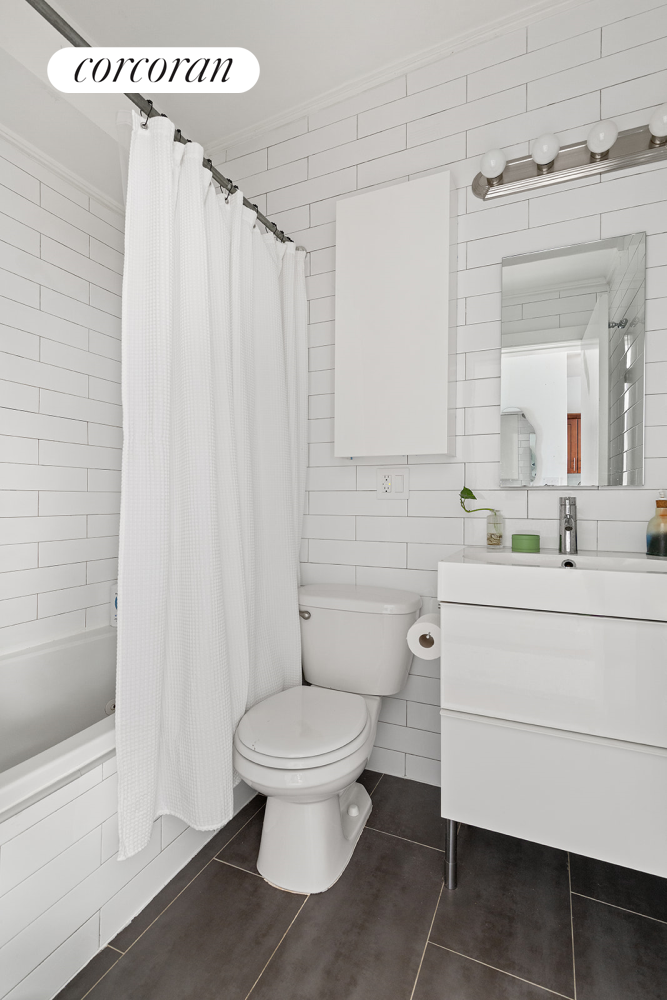 112 Washington Avenue Property Photo 28