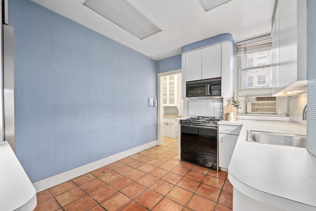 4 E 95th Street 3-d Property Photo 6