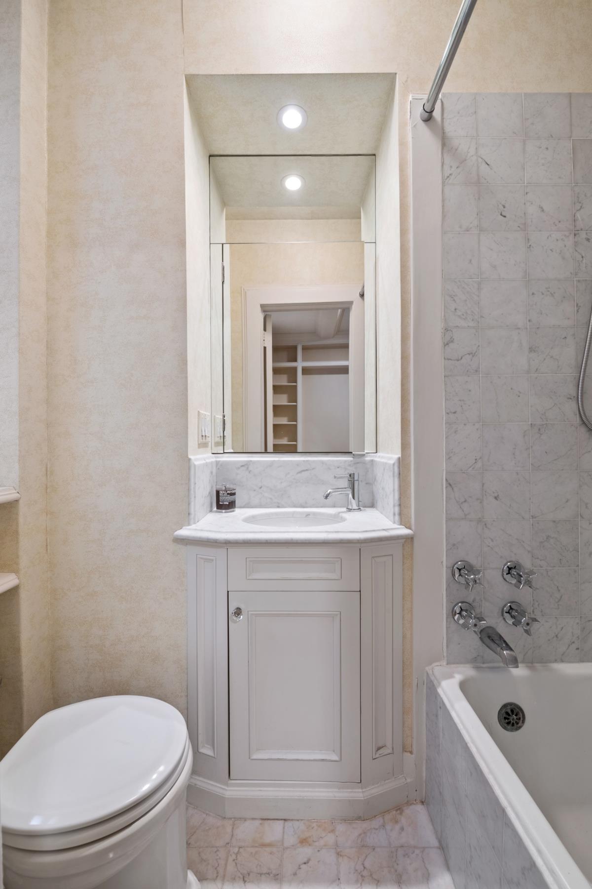 4 E 95th Street 3-d Property Photo 13