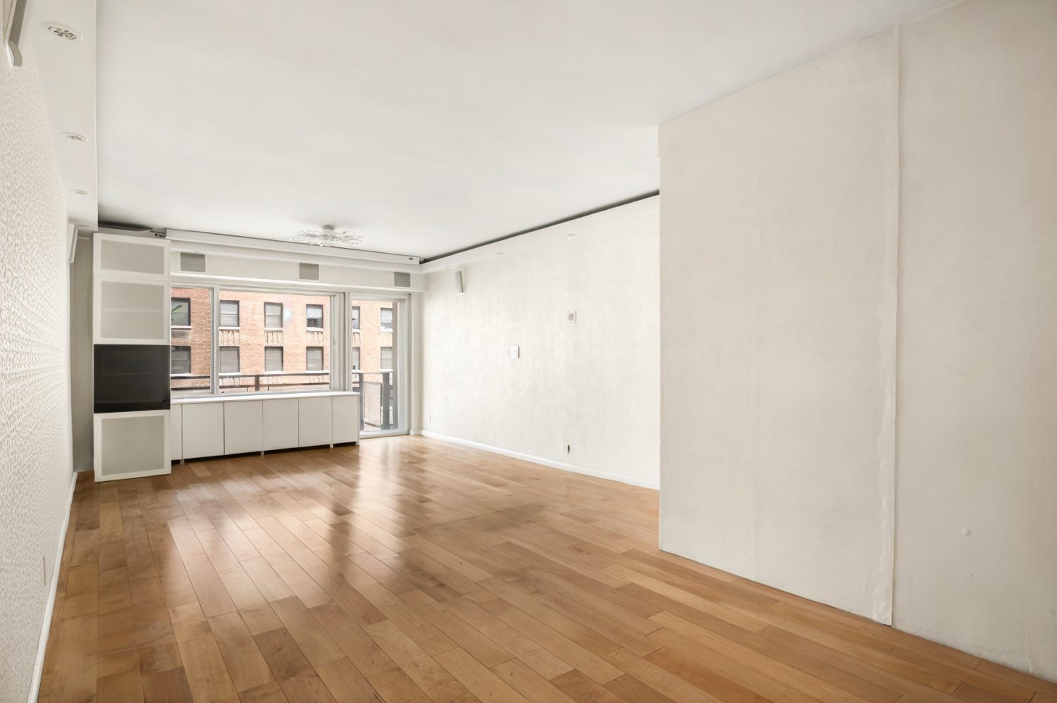 118 E 60th Street 7b Property Photo 2