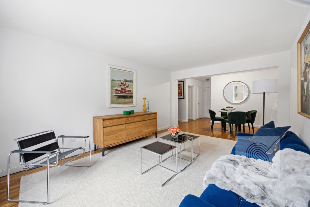 153 Bennett Avenue 3e Property Photo 1