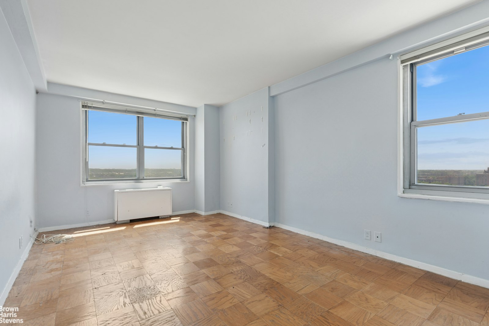 70-25 Yellowstone Boulevard 21r Property Photo 6