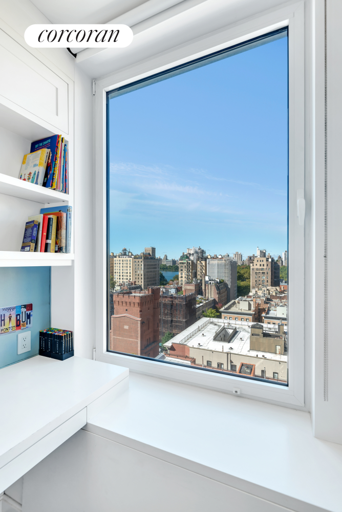 1220 Park Avenue 13d Property Photo 17
