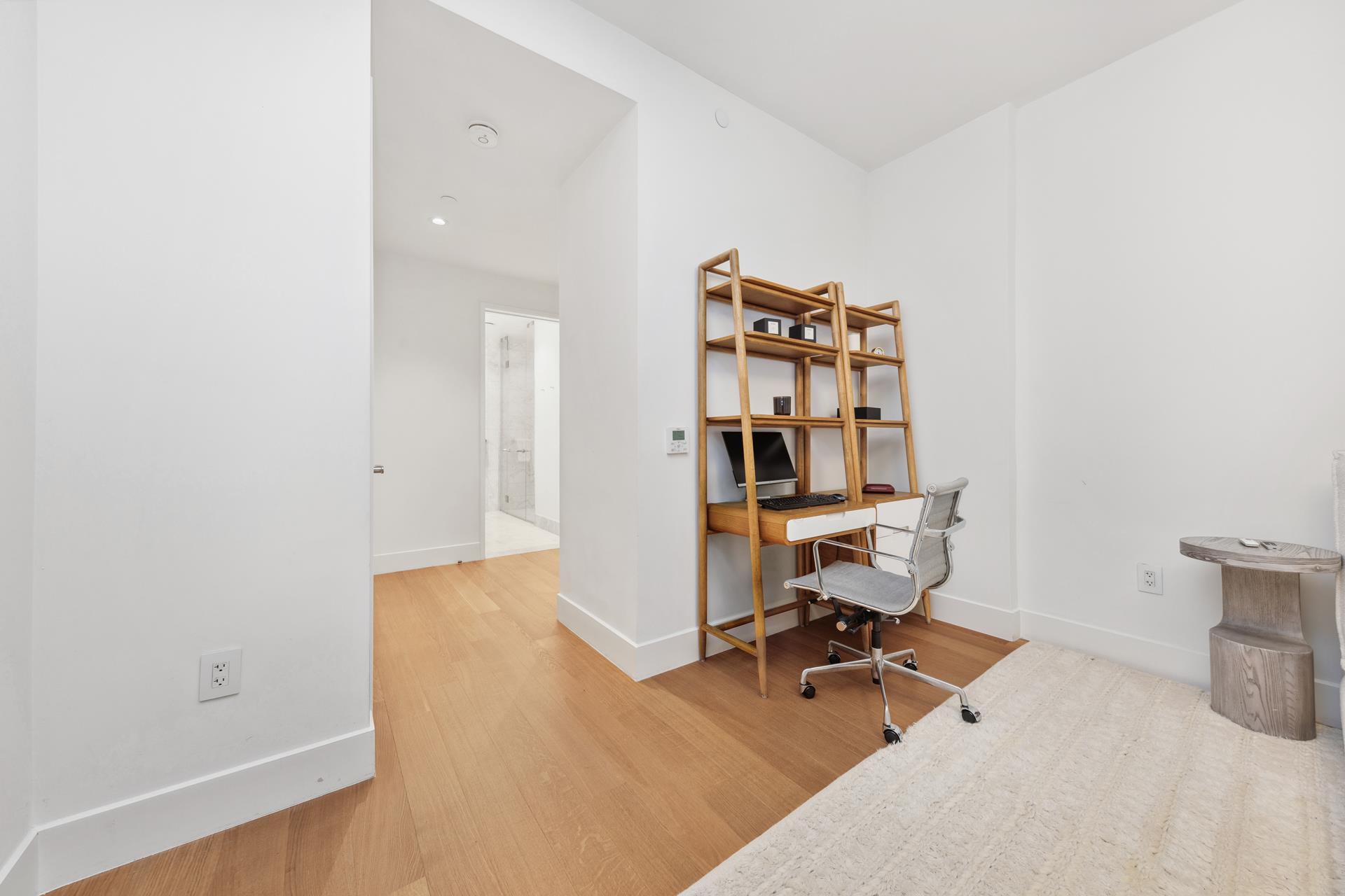 110 Charlton Street 17c Property Photo 3