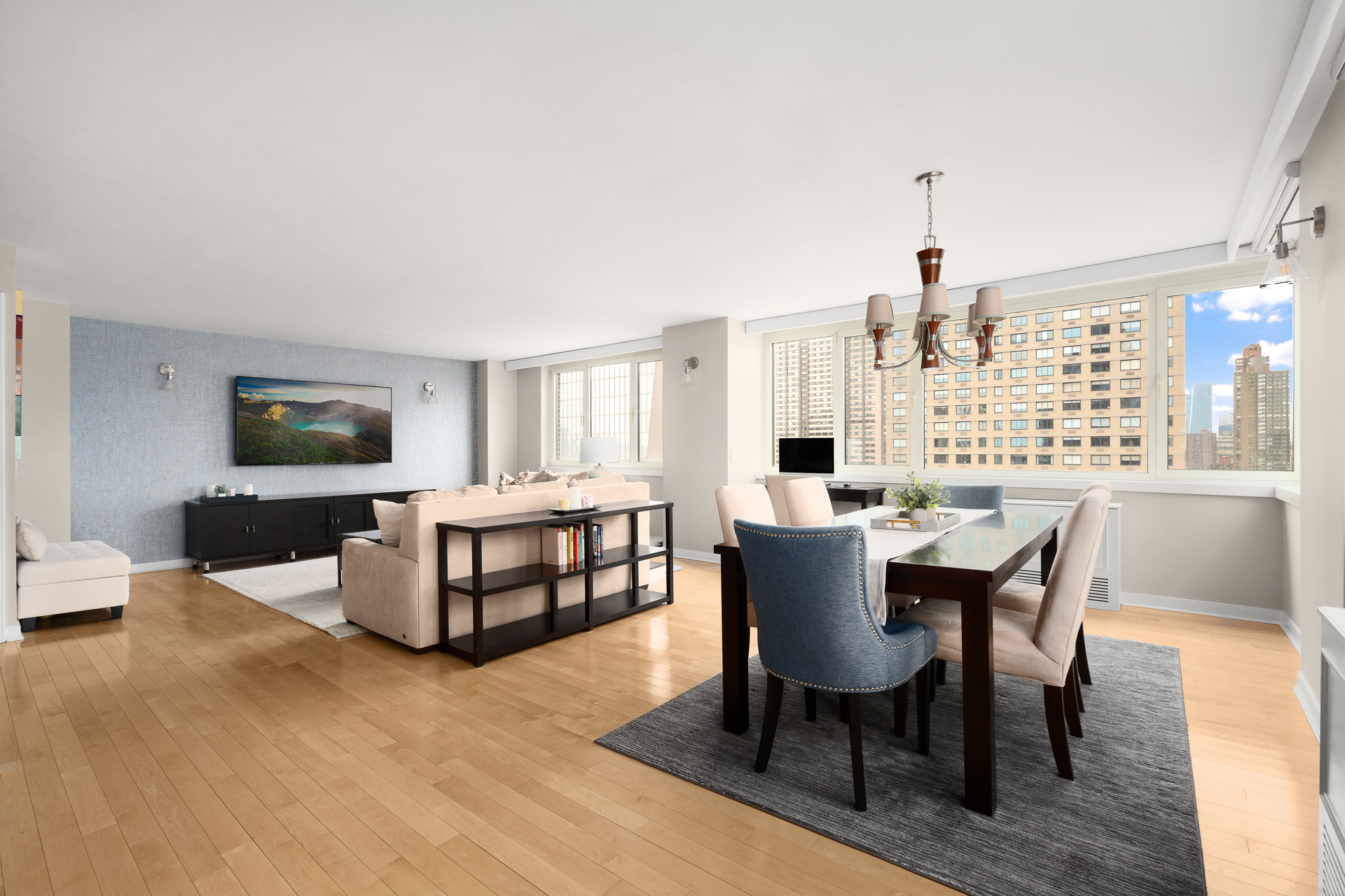 45 W 67TH Street 25D Property Photo 1