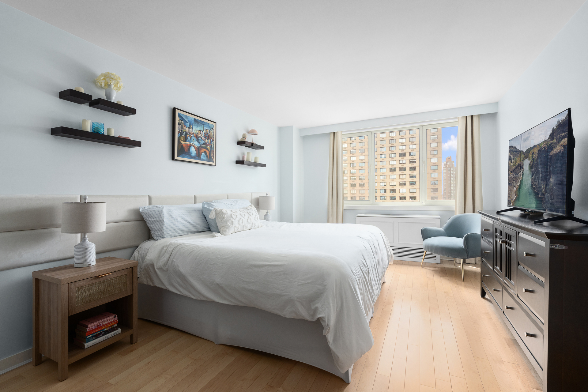 45 W 67th Street 25d Property Photo 5