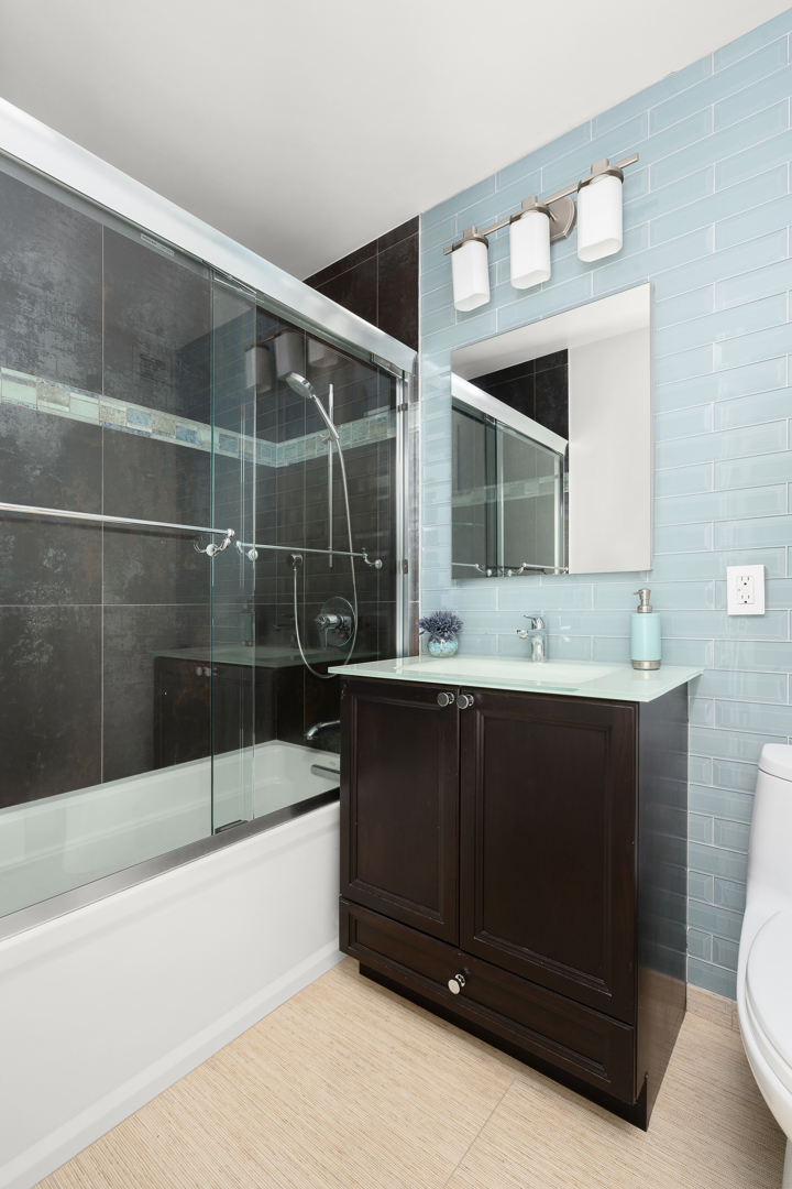 45 W 67th Street 25d Property Photo 9
