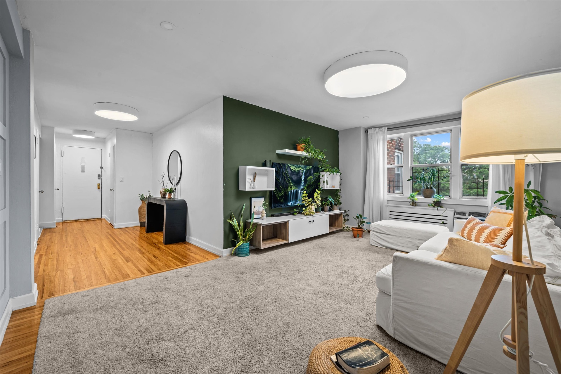 3520 Tryon Avenue 603 Property Photo 1