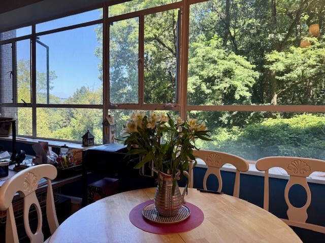 2727 Palisade Avenue 4l Property Photo 2