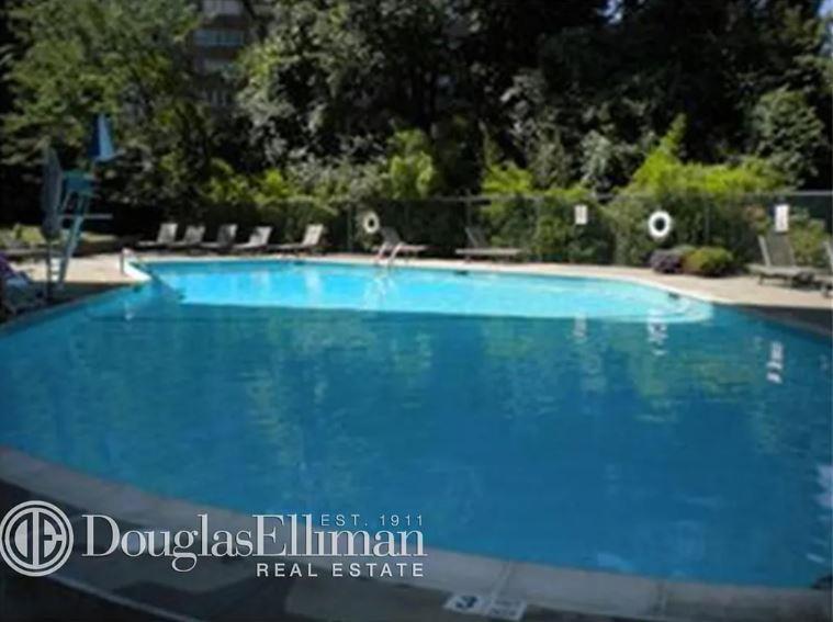 2727 Palisade Avenue 4l Property Photo 37