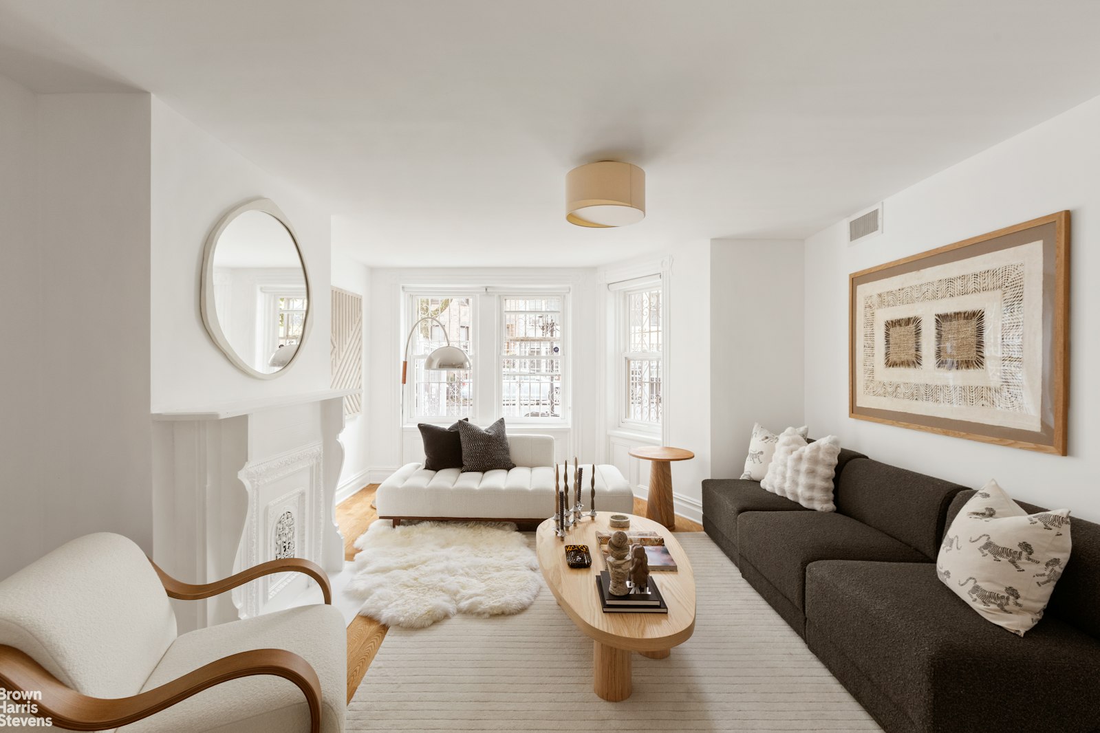 105 Moffat Street Property Photo 4